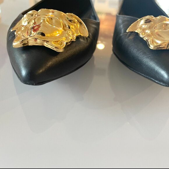 Versace Black Leather Palazzo Flats with Gold Medusa Emblem 40 EU 9 US - Picture 9 of 10